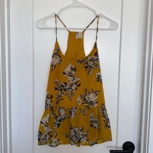 Beautiful tank top with floral pattern